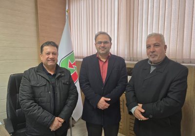 به مناسبت فرارسیدن روز ملی حمل و نقل، آقای پاوائی رئیس هیئت مدیره و آقای اسدی مدیرعامل شرکت حمل و نقل بزرگ‌مقیاس هوشمند همدانیان، با دکتر صلواتی، معاون حمل و نقل سازمان راهداری و حمل و نقل استان اصفهان، دیدار صمیمانه‌ای داشتند و این مناسبت را تبریک گفتند.